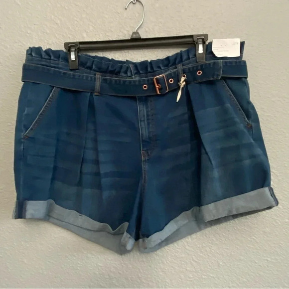 Jessica Simpson Soft Sculpt blue Jean shorts, size women’s plus 20W‎ NWT - Picture 1 of 5